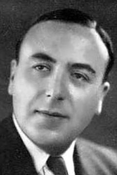 Aubrey Dexter interpreta The Ambassador