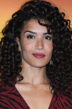 Sabrina Ouazani interpreta Yasmine