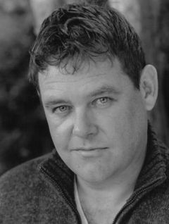 Tony Maudsley interpreta Van Ripper