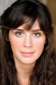 Ginnie Watson interpreta Fake Kristin