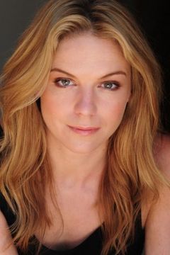 Olivia Llewellyn interpreta Mina Harker
