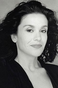 Sophie Faucher interpreta Andrée Bellair