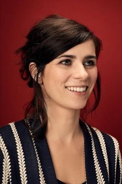 Nora Tschirner interpreta Penelope Agatha Livia Steg