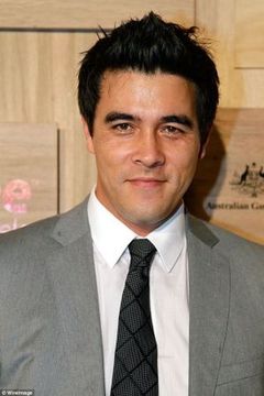 James Stewart interpreta Belarus Scout