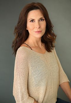 Tammie Baird interpreta Kashwak Phoner