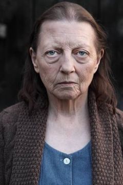 Monique Roussel interpreta The widow Juliette