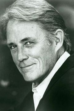John Bennett Perry interpreta Martin McCormick