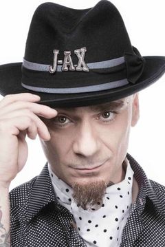 J-Ax interpreta Nico
