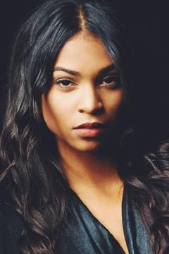 Aeriél Miranda interpreta Lavetta