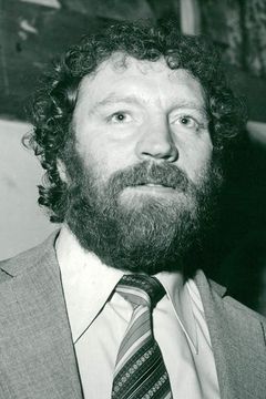 Pat Roach interpreta Toole