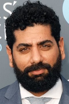 Mousa Kraish interpreta Bashir