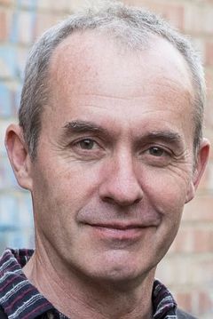 Stephen Dillane interpreta Shaw