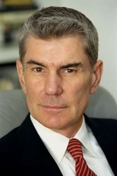 David Purdham interpreta Madison Square Garden Announcer