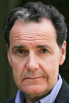 Daniel Hill interpreta Bushy Haired Muttering Wizard