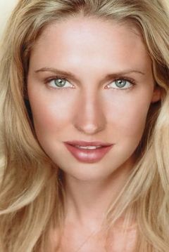 Catherine McCord interpreta Car Girl