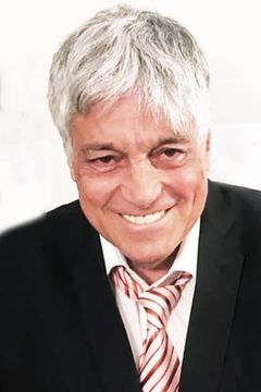 Jorge Troiani interpreta Arístides / Tenuta (voice)