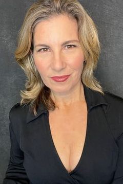 Lilo Grunwald interpreta Kim Bradford
