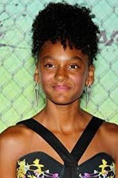 Shailyn Pierre-Dixon interpreta Zoe Lawton