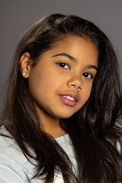 Alison Fernandez interpreta Additional Voices (voice)