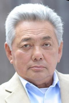 Jon Miyahara interpreta Brett (uncredited)