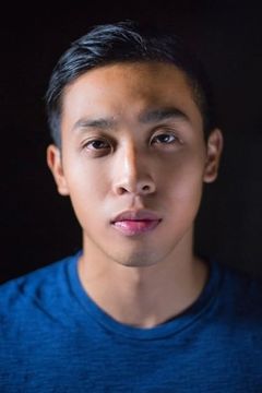 Lukaz Leong interpreta Knight of Ren