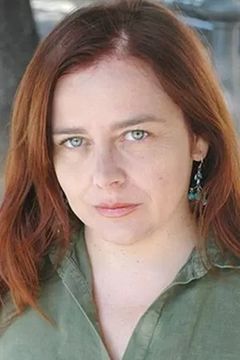 Laura De Marchi interpreta Chambermaid