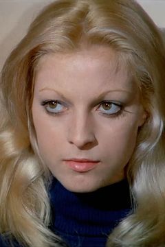 Patrizia Viotti interpreta Tessa