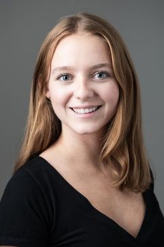 Mollie Holder interpreta Ellen Dahl