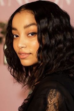 Razan Nassar interpreta Chloe