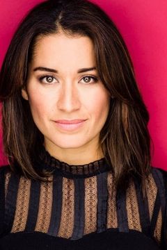 Jennifer Patino interpreta Bravestone's Mother