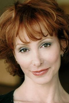 Jill Jacobson interpreta Girl at a bar