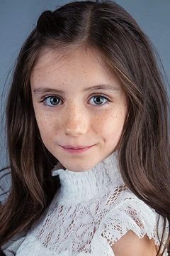 Michaela Russell interpreta Sophia