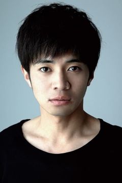 Masato Wada interpreta Akira Honda