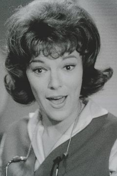 Jacqueline Scott interpreta Henrietta Cobb