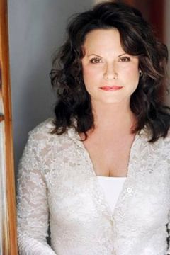Kay Lenz interpreta Breezy