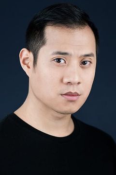 Fred Nguyen Khan interpreta Looter #1 (uncredited)