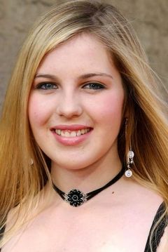 Ashlie Brillault interpreta Kate Sanders