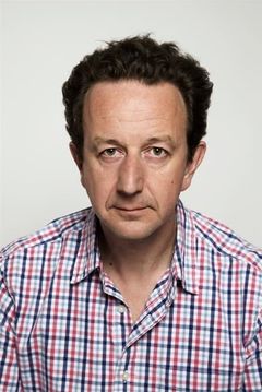 Dominique Langlais interpreta Le notaire