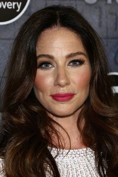 Lynn Collins interpreta Monica