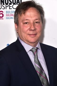 Jerry Levine interpreta Steve Boyer