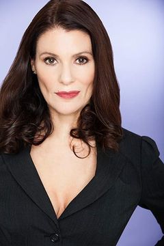 Alexa Hamilton interpreta Kate Ferrar