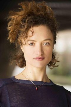 Jessica Barker-Wren interpreta Joplin Woman