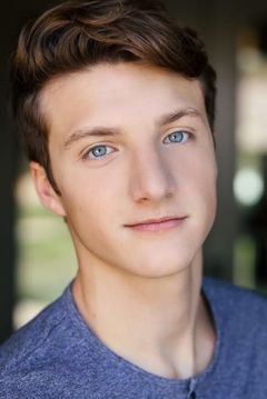 Jake Short interpreta Nose Noseworthy