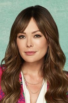 Lindsay Price interpreta Janet Sosna