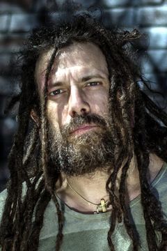 Chris Barnes interpreta Thrasher Band