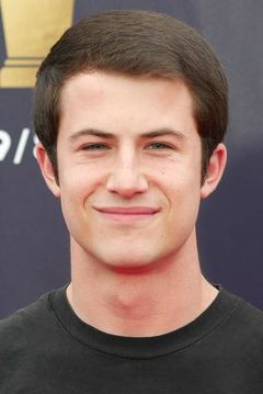 Dylan Minnette interpreta Zach Cooper