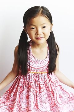 Leah Madison Jung interpreta Mia (as Leah Jung)