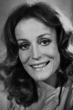 Carrie Snodgress interpreta Woman in Commune (uncredited)