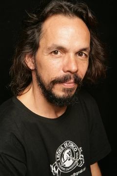 Júlio Adrião interpreta Governador Gelino