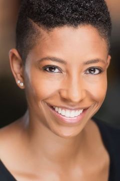 Jénel Stevens interpreta Dora Milaje